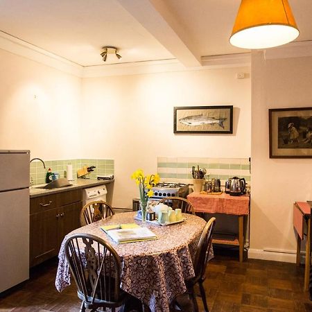 Butlers Quarters Apartment 科尔朵 外观 照片
